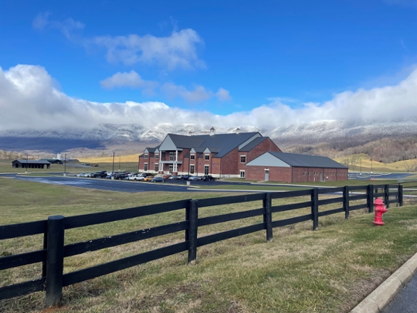 DeBusk Veterinary Teaching Center